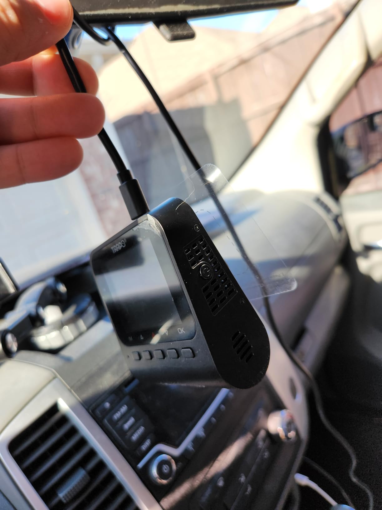 i-Sight T550 4K Dash Cam - Front, Rear & Cabin Car Camera with 60FPS, Built-in GPS & Wi-Fi, Voice Control, Lane Departure Alert, Parking Mode & G-Sensor Customer Review i-Sight T550 4K Dash Cam - Front, Rear & Cabin Car Camera with 60FPS, Built-in GPS & Wi-Fi, Voice Control, Lane Departure Alert, Parking Mode & G-Sensor - Customer Photo 2