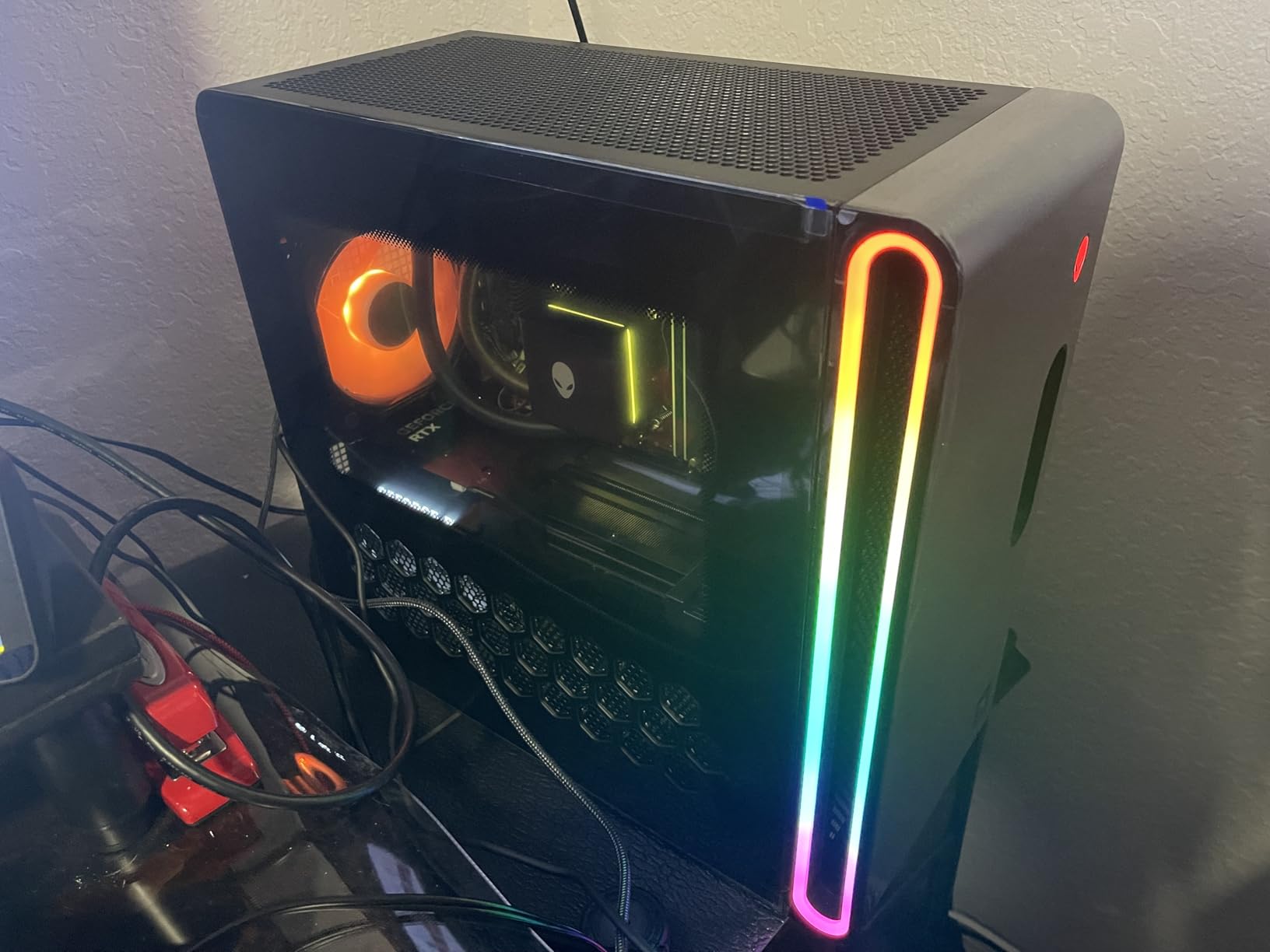 Aurora Gaming Desktop ACT1250 - Intel Core Ultra 7 265F, 32GB DDR5 RAM, 1TB SSD, NVIDIA GeForce RTX 5070, 1000W Platinum Rated PSU, Windows 11 Home, Clear Panel - Black Customer Review Aurora Gaming Desktop ACT1250 - Intel Core Ultra 7 265F, 32GB DDR5 RAM, 1TB SSD, NVIDIA GeForce RTX 5070, 1000W Platinum Rated PSU, Windows 11 Home, Clear Panel - Black - Customer Photo 3