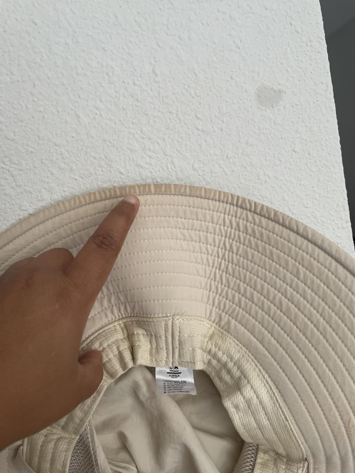Womens Sun Hat with Ponytail Hole Beach Hiking Summer Wide Brim UPF 80+ Outdoor Protection Foldable Bucket Hat Customer Review Womens Sun Hat with Ponytail Hole Beach Hiking Summer Wide Brim UPF 80+ Outdoor Protection Foldable Bucket Hat - Customer Photo 3