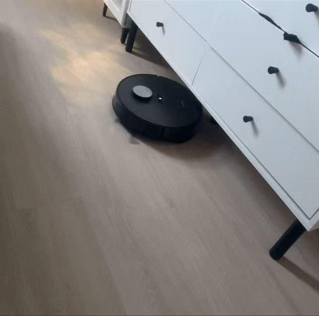 Eureka J15 Ultra Self Emptying Robot Vacuum, 19,000 Pa Suction, Flex-Arm Mop Design, 167℉Hot Water Mop Washing & 131°F Hot Air Drying, AI Obstacle Avoidance, Black - Customer Photo 3