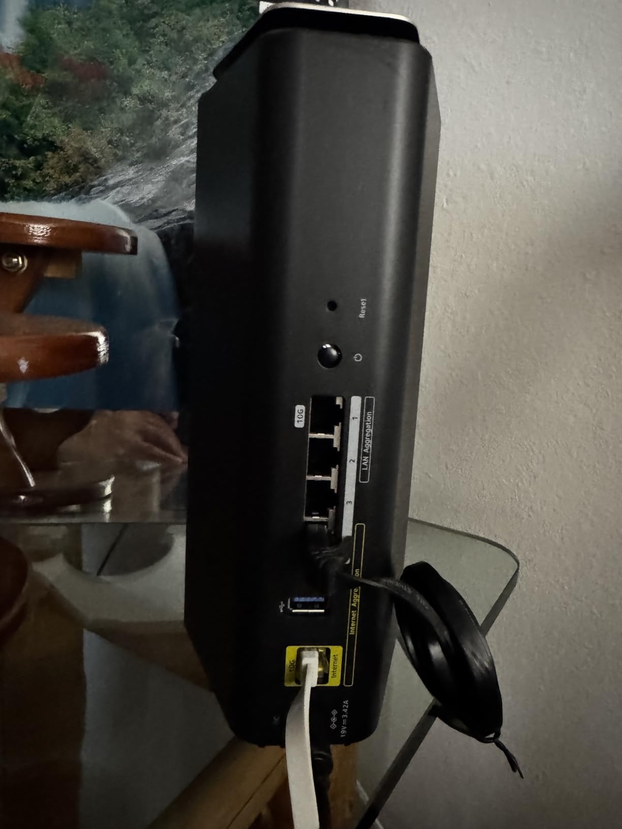 NETGEAR Nighthawk Dual-Band WiFi 7 Router (RS140) - Router Only, BE5000 Wireless Speed (up to 5.0 Gbps) - Covers up to 2,250 sq. ft., 80 Devices - 2.5 Gig Internet Port – Free Expert Help - Customer Photo 3