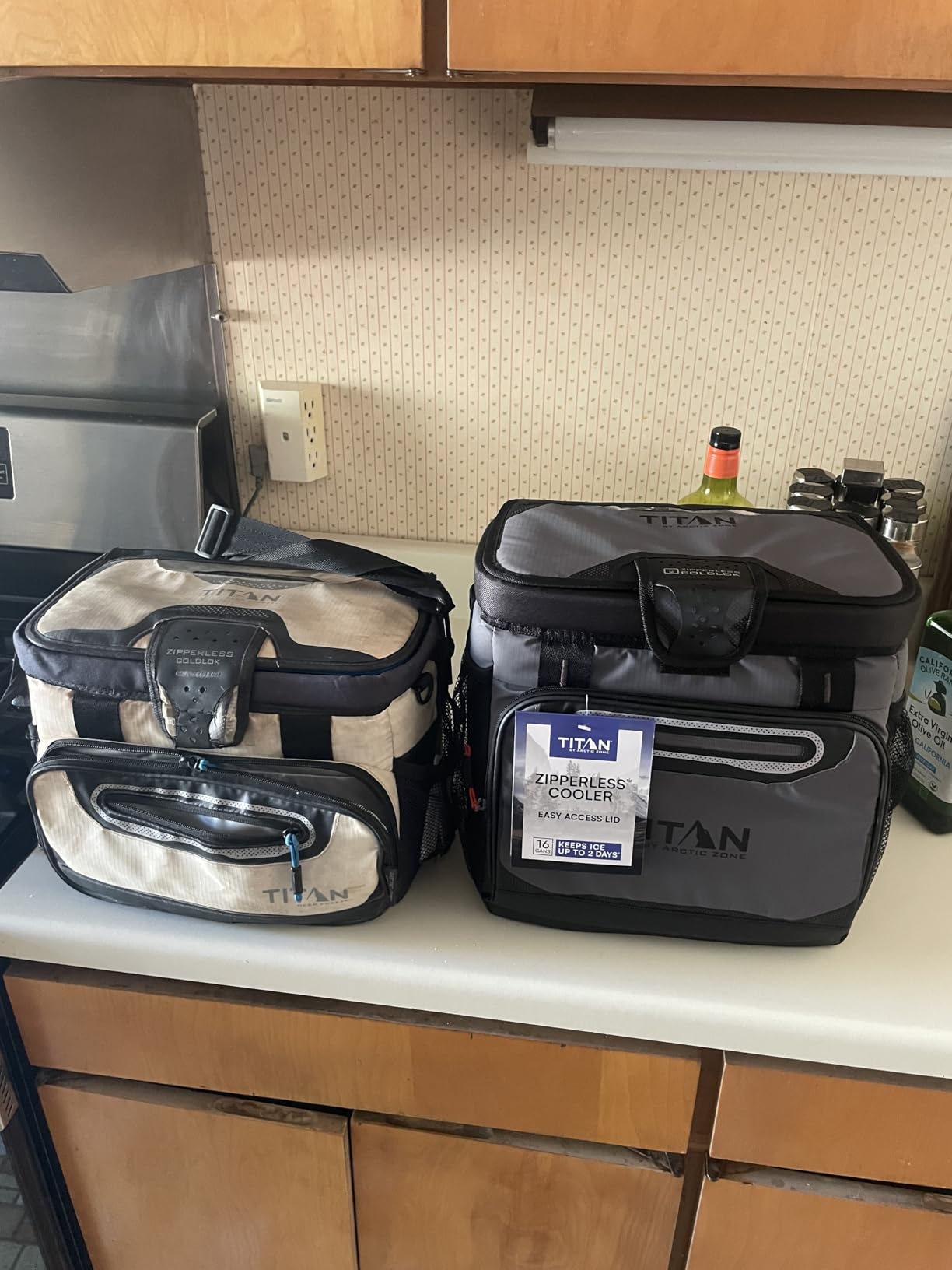 Titan by Arctic Zone Deep Freeze Cooler - Zipperless Hardbody Cooler - Deep Freeze Insulation, HardBody Liner, and SmartShelf Customer Review Titan by Arctic Zone Deep Freeze Cooler - Zipperless Hardbody Cooler - Deep Freeze Insulation, HardBody Liner, and SmartShelf - Customer Photo 1