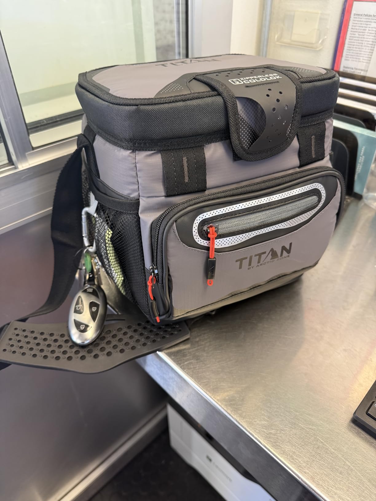 Titan by Arctic Zone Deep Freeze Cooler - Zipperless Hardbody Cooler - Deep Freeze Insulation, HardBody Liner, and SmartShelf Customer Review Titan by Arctic Zone Deep Freeze Cooler - Zipperless Hardbody Cooler - Deep Freeze Insulation, HardBody Liner, and SmartShelf - Customer Photo 5