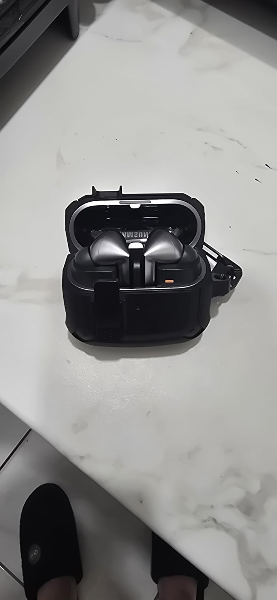 SAMSUNG Galaxy Buds 3 FE (2025) True Wireless Bluetooth Earbuds, Active Noise Cancellation, Powerful Sound, Clear Calls, Long Lasting Battery, Hands Free AI, Black [US Version, 2 Year Warranty] - Customer Photo 1