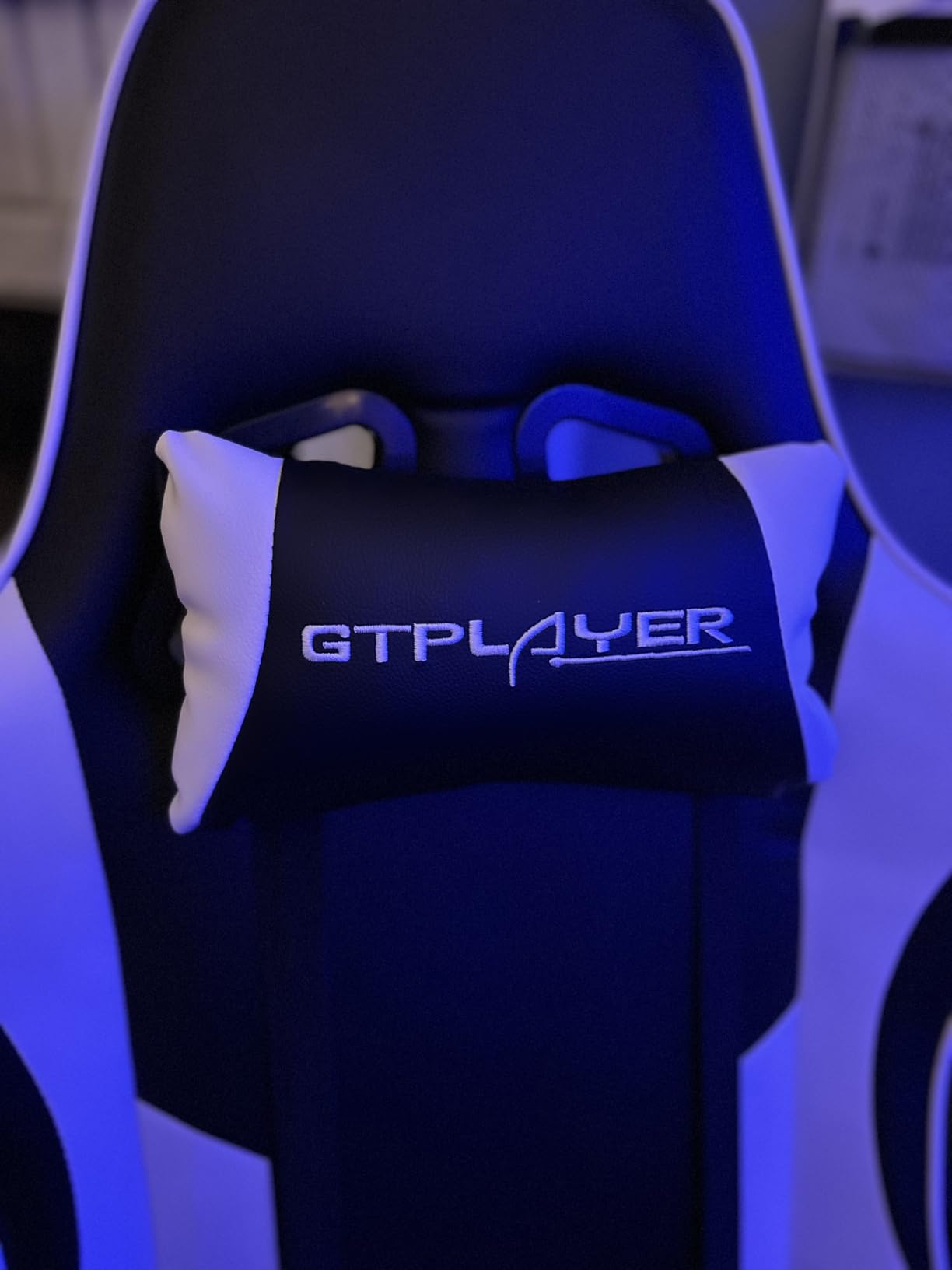 GTPLAYER Gaming Chair, Computer Chair with Footrest and Lumbar Support, Height Adjustable Game Chair with 360°-Swivel Seat and Headrest and for Office or Gaming (Snow White) - Customer Photo 2