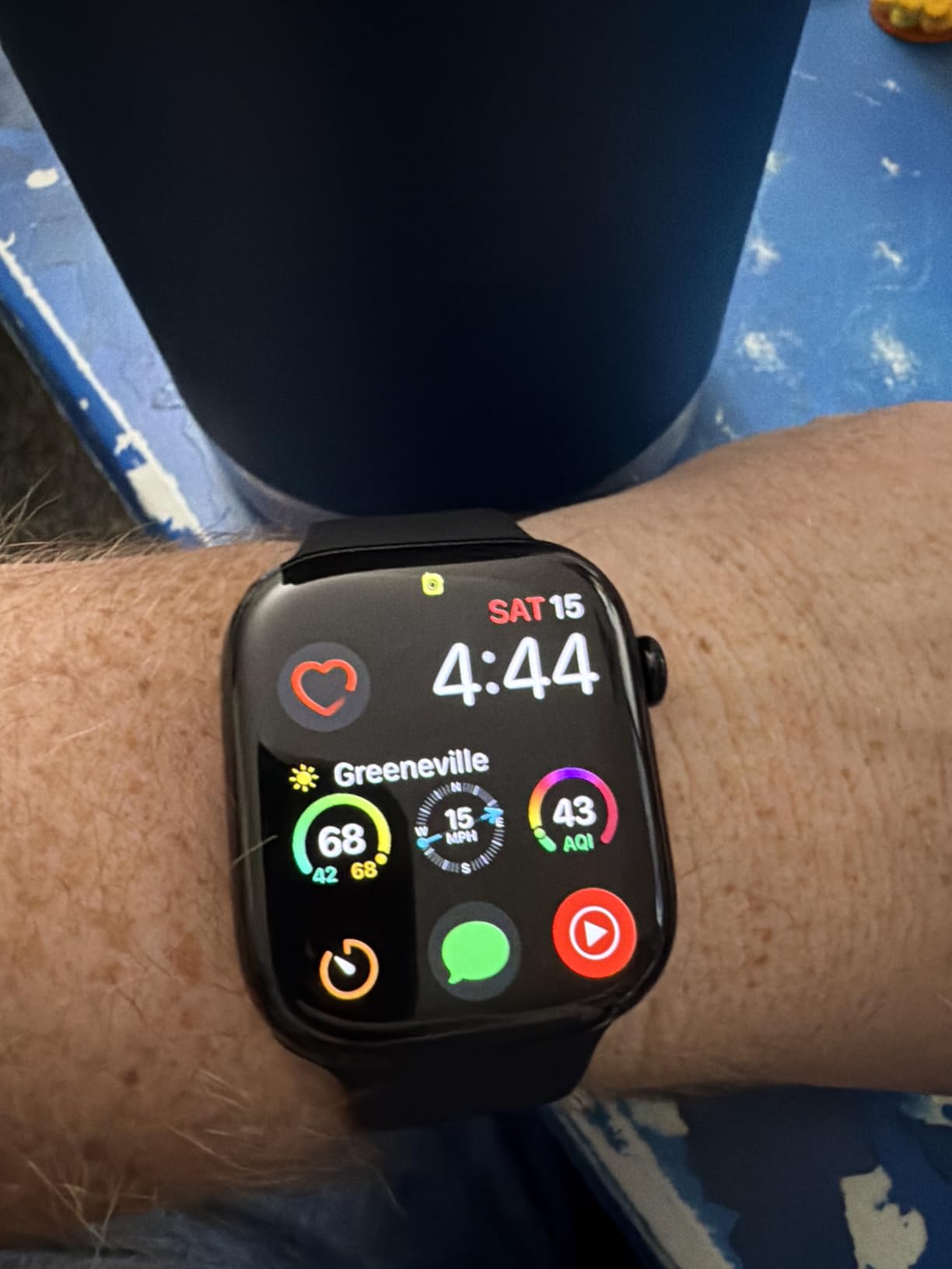 Apple Watch Series 11 [GPS 42mm] Smartwatch with Jet Black Aluminum Case with Black Sport Band - S/M. Sleep Score, Fitness Tracker, Health Monitoring, Always-On Display, Water Resistant - Customer Photo 2
