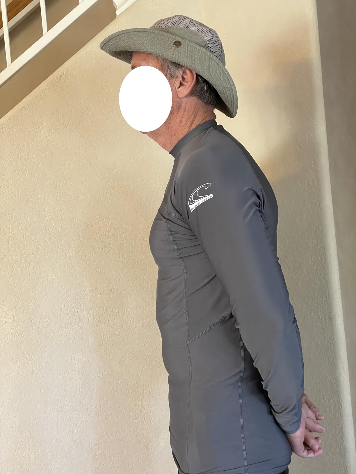 O'Neill Men's Basic Skins UPF 50+ Long Sleeve Rash Guard Customer Review O'Neill Men's Basic Skins UPF 50+ Long Sleeve Rash Guard - Customer Photo 2