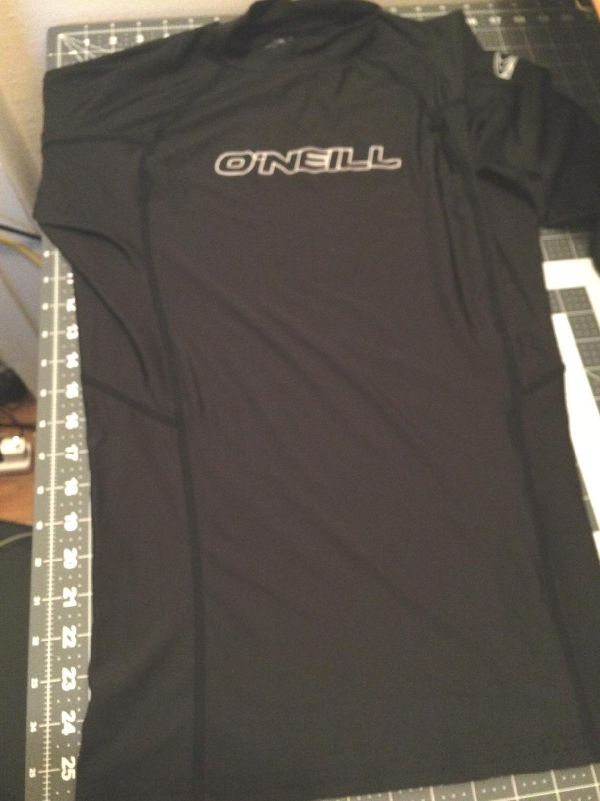 O'Neill Men's Basic Skins UPF 50+ Long Sleeve Rash Guard Customer Review O'Neill Men's Basic Skins UPF 50+ Long Sleeve Rash Guard - Customer Photo 5