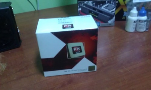 AMD FX 6100 6-Core Processor, 3.3 6 Socket AM3+ - FD6100WMGUSBX - Customer Photo 003