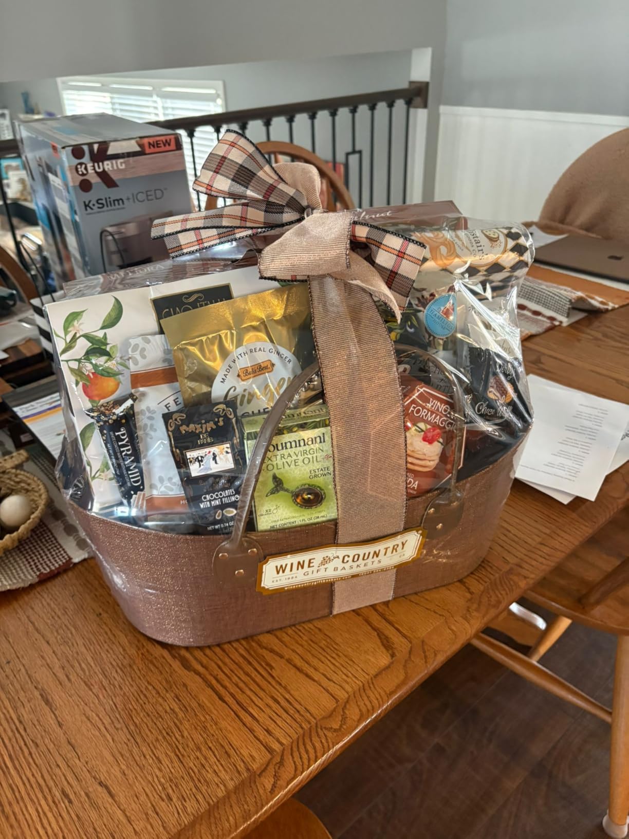 The Gourmet Choice Gift Basket by Wine Country Gift Baskets - Various Gourmet Flavors, Premium Food Gifts for Families, College Students, Appreciation, Thank You, Congratulations Customer Review The Gourmet Choice Gift Basket by Wine Country Gift Baskets - Various Gourmet Flavors, Premium Food Gifts for Families, College Students, Appreciation, Thank You, Congratulations - Customer Photo 1