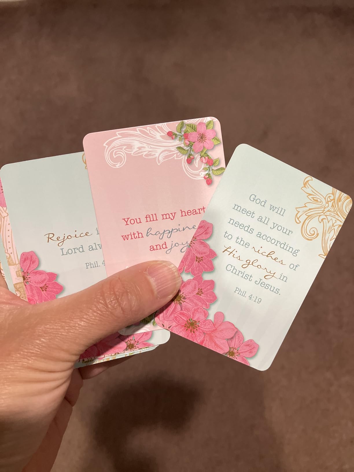 Promises From God for Women, Inspirational Scripture Cards to Keep or Share (Boxes of Blessings) - Customer Photo 2