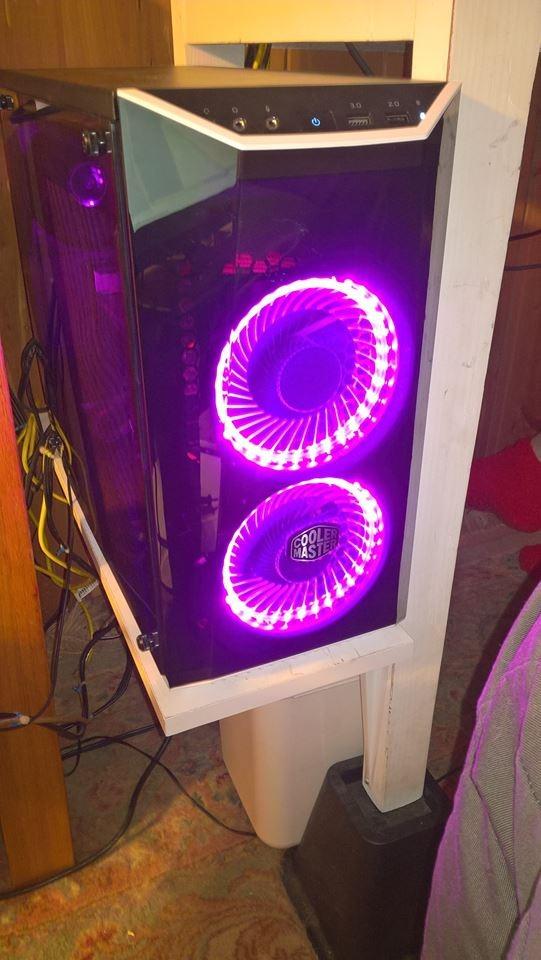 AMD Black Edition FX-8300 Vishera 8-Core Socket AM3-Plus 95W FD8300WMHKBOX Desktop Processor - Customer Photo 001