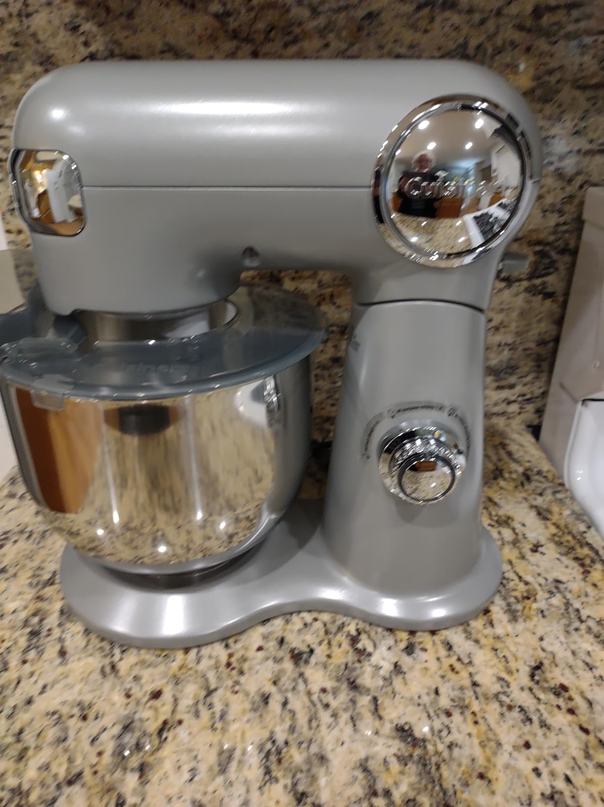 Cuisinart 5.5-Quart Stand Mixer, 12 Speeds with Dough Hook, Flat Mixing Paddle, Chef's Whisk Customer Review Cuisinart 5.5-Quart Stand Mixer, 12 Speeds with Dough Hook, Flat Mixing Paddle, Chef's Whisk - Customer Photo 2