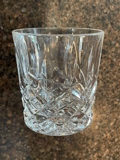 Marquis By Waterford Markham Square Decanter & Double Old Fashion Pair Decanter Set, 2 Count (Pack of 1), Clear, 30 fluid ounces Customer Review Marquis By Waterford Markham Square Decanter & Double Old Fashion Pair Decanter Set, 2 Count (Pack of 1), Clear, 30 fluid ounces - Customer Photo 2