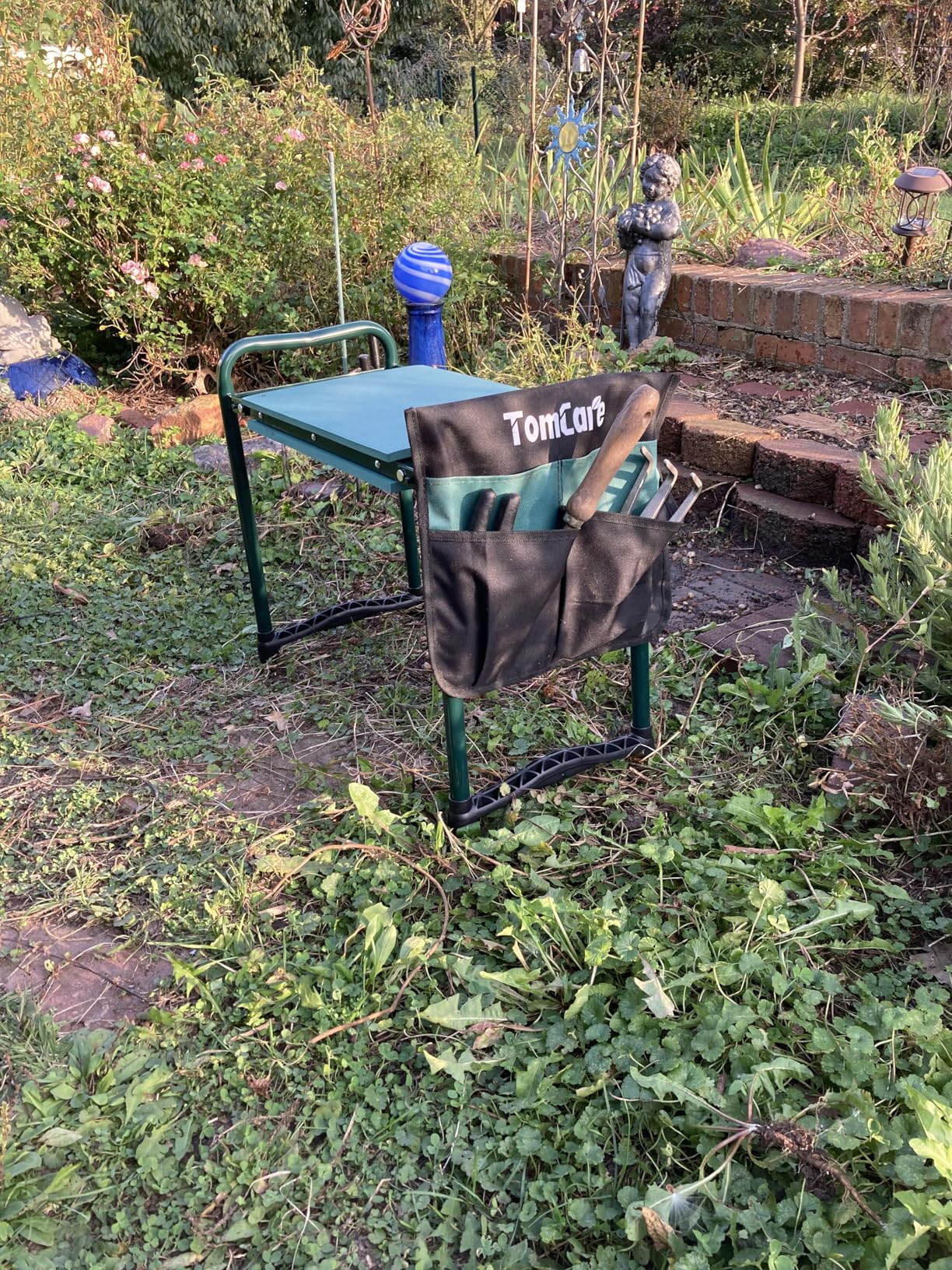 TomCare Garden Kneeler and Seat 10.64 TomCare Garden Kneeler and Seat 10.64
