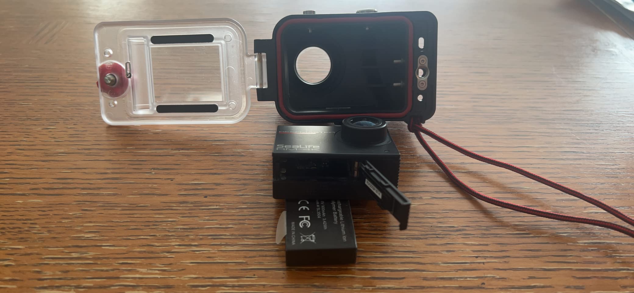 SeaLife ReefMaster RM-4K Underwater Action Camera with 4K Video and 14mp Still Images, Underwater Scene Modes, Wide Angle Lens, Waterproof to 40M/130' Customer Review SeaLife ReefMaster RM-4K Underwater Action Camera with 4K Video and 14mp Still Images, Underwater Scene Modes, Wide Angle Lens, Waterproof to 40M/130' - Customer Photo 1