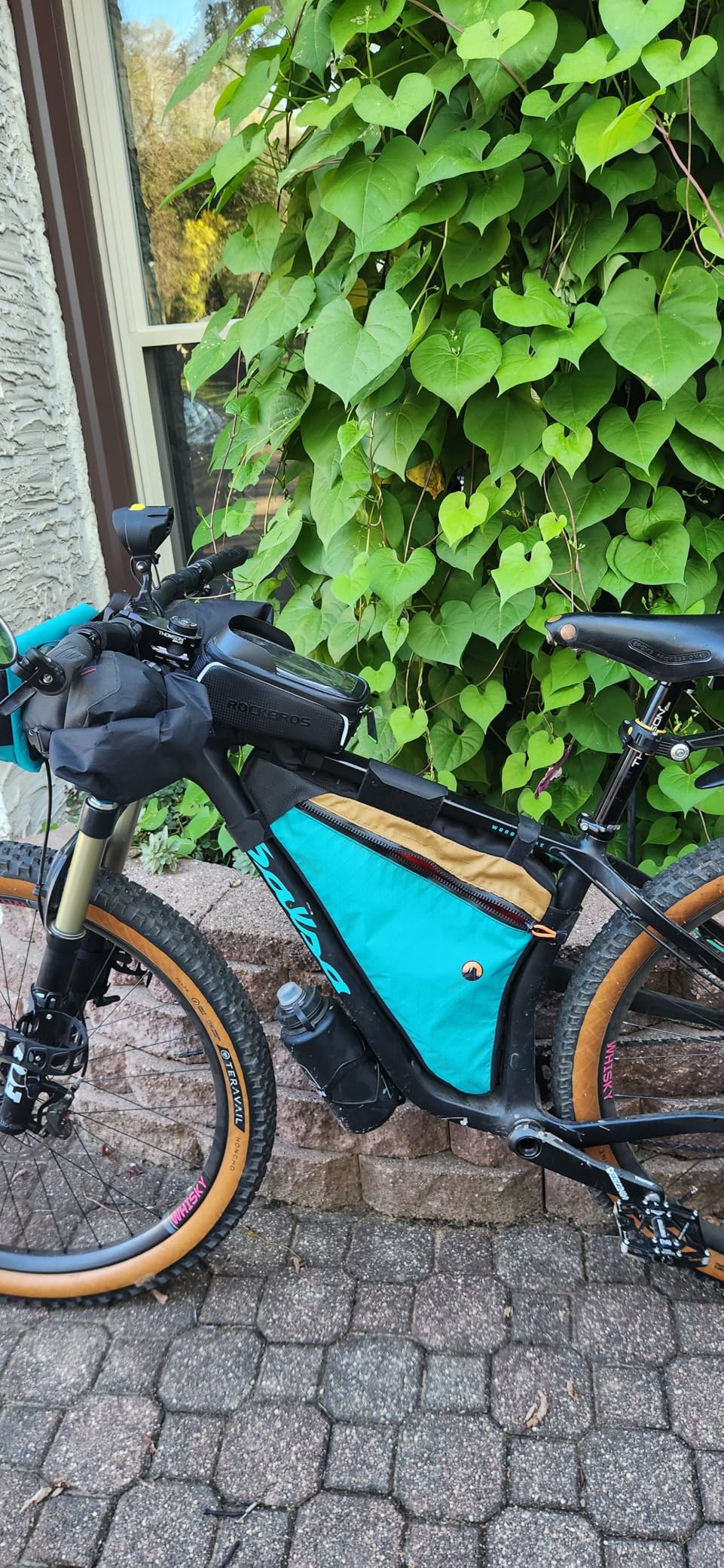 ROCK BROS Bike/Bicycle Phone Front Frame Bag, Waterproof, Tube Bag,Cycling Pouch, Bike Accessories for Men Compatible Phone Under 7