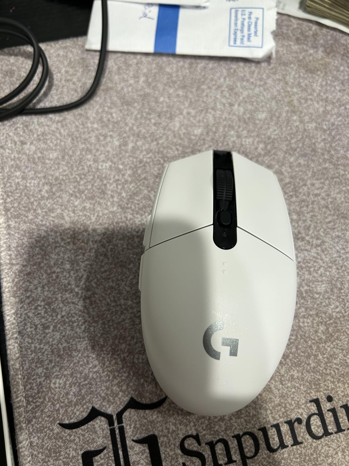 Logitech G305 LIGHTSPEED Wireless Gaming Mouse, Hero 12K Sensor, 12,000 DPI, Lightweight, 6 Programmable Buttons, 250h Battery Life, On-Board Memory, PC/Mac - Black - Customer Photo 2