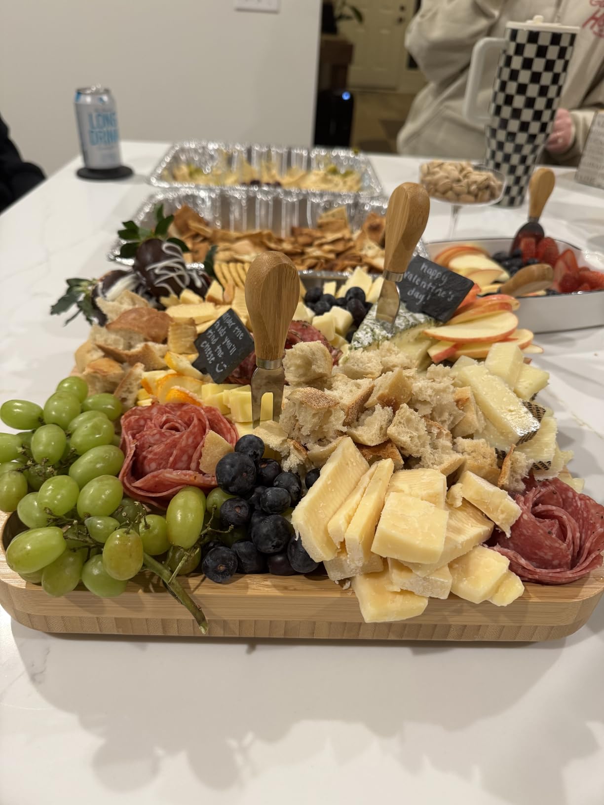 SMIRLY Charcuterie Large Bamboo Cheese Board Set for Serving - House Warming Gifts for New Home, Wedding, Bridal Shower & Birthday, for Women Customer Review SMIRLY Charcuterie Large Bamboo Cheese Board Set for Serving - House Warming Gifts for New Home, Wedding, Bridal Shower & Birthday, for Women - Customer Photo 1
