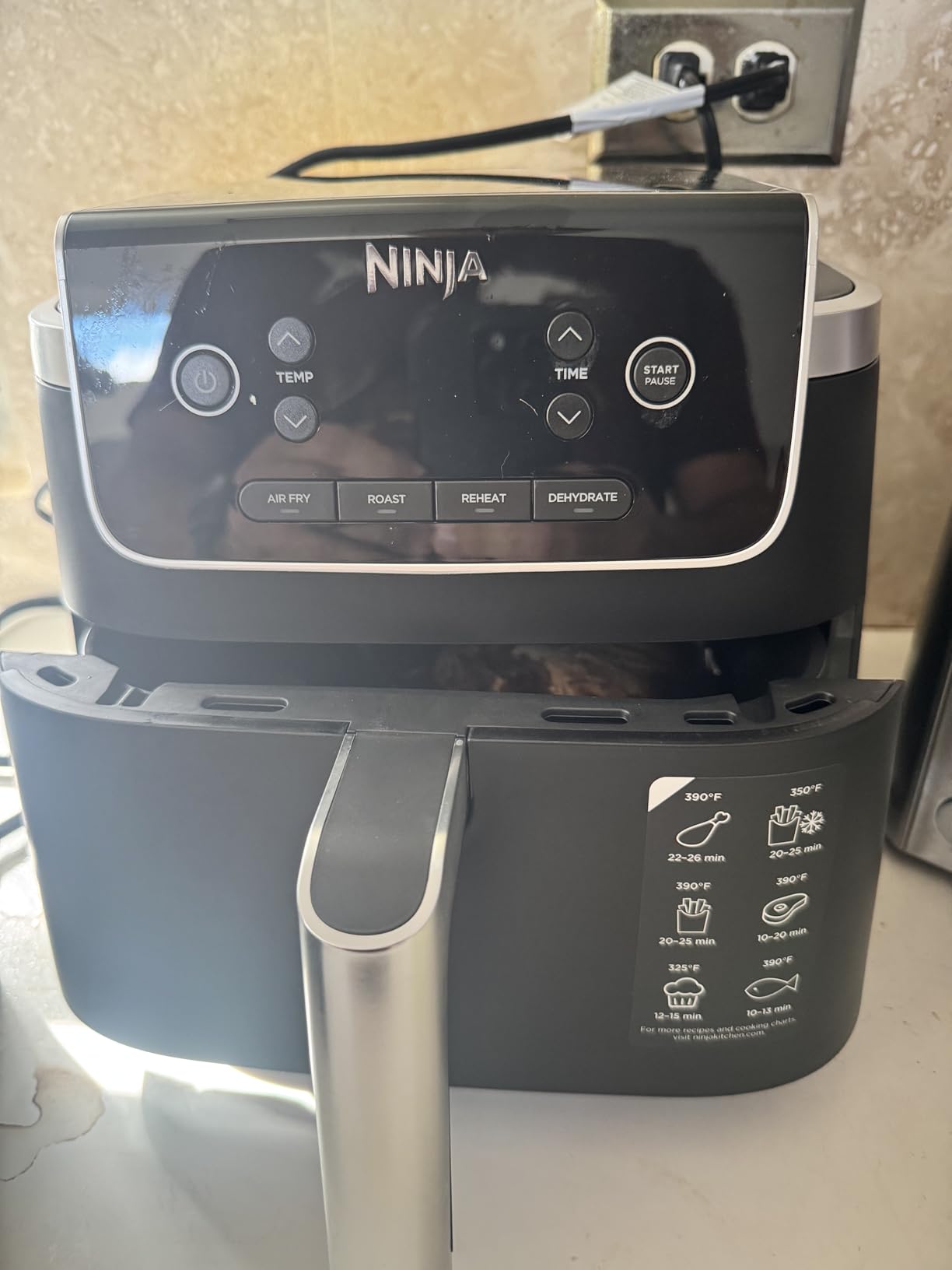 Ninja | Air Fryer | 4 QT Capacity | 4-in1 Roast, Crisp, Roast, Reheats, & Dehydrates | Dishwasher Safe Parts | Includes 20 Easy & Healthy Recipes | Compact | Grey | AF101 Customer Review Ninja | Air Fryer | 4 QT Capacity | 4-in1 Roast, Crisp, Roast, Reheats, & Dehydrates | Dishwasher Safe Parts | Includes 20 Easy & Healthy Recipes | Compact | Grey | AF101 - Customer Photo 2