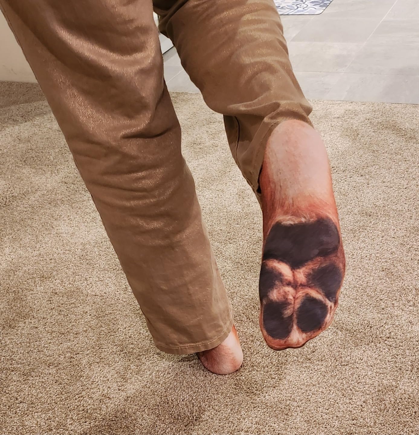 FreeNFond Funny Animal Paw Socks Gag Gifts for White Elephant Gift Exchange - Customer Photo 2