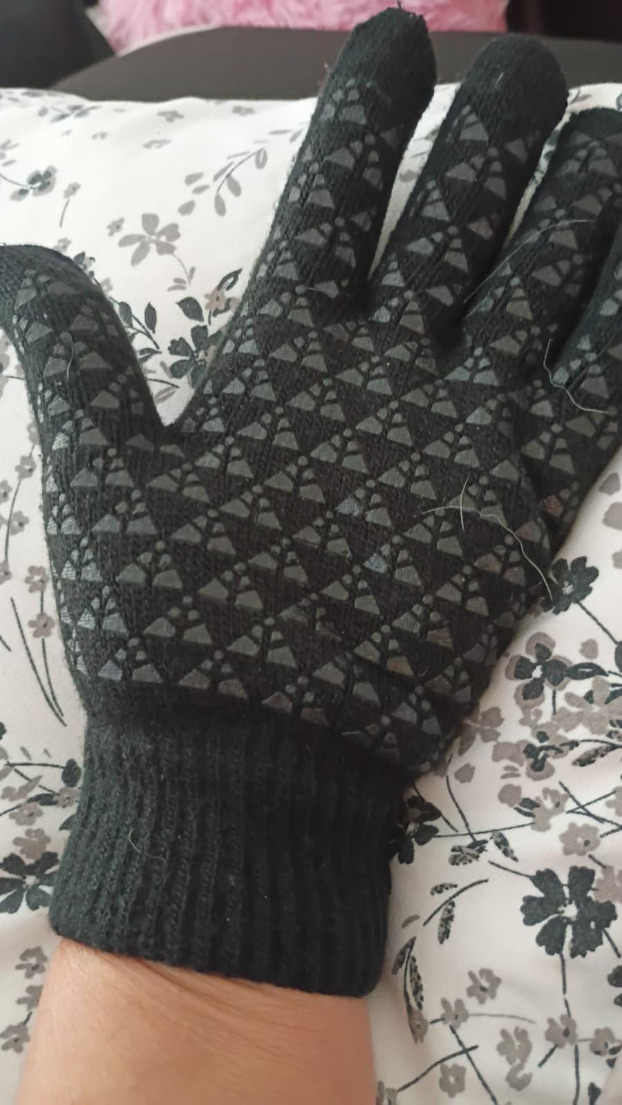 TRENDOUX Winter Gloves for Men Women - Upgraded Touch Screen Cold Weather Thermal Warm Knit Glove for Running Driving Hiking - Customer Photo 2
