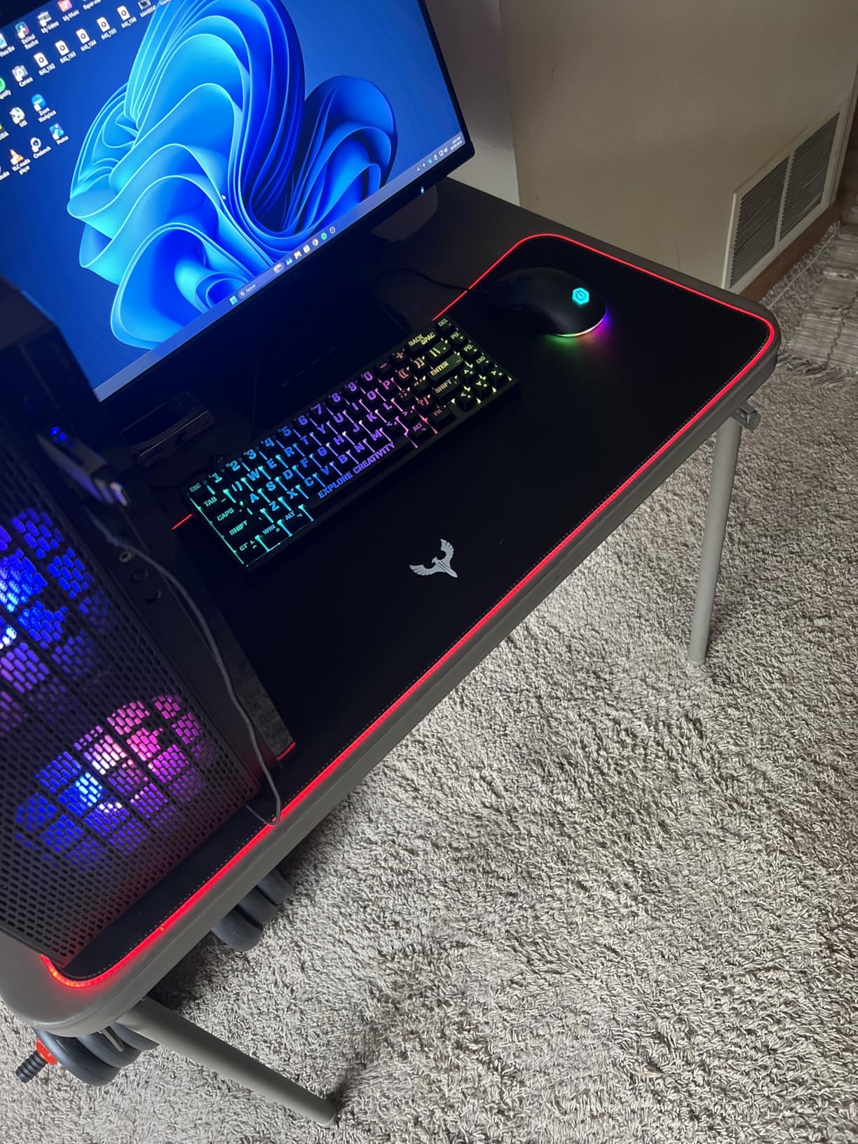 BladeHawks Extra Large RGB Gaming Mouse Pad-14 Light Modes, Extended Soft LED Mouse Pad, Anti-Slip Rubber Base, Computer Keyboard Mousepad Mat (31.5 x 12 Inch) - Customer Photo 2