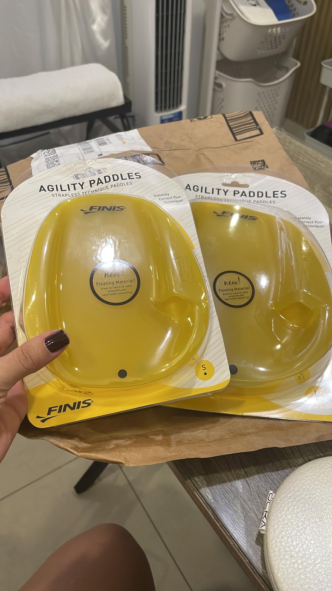 FINIS Agility Floating Swim Paddles - Strapless Design for Stroke Technique - Instant Feedback Customer Review FINIS Agility Floating Swim Paddles - Strapless Design for Stroke Technique - Instant Feedback - Customer Photo 1