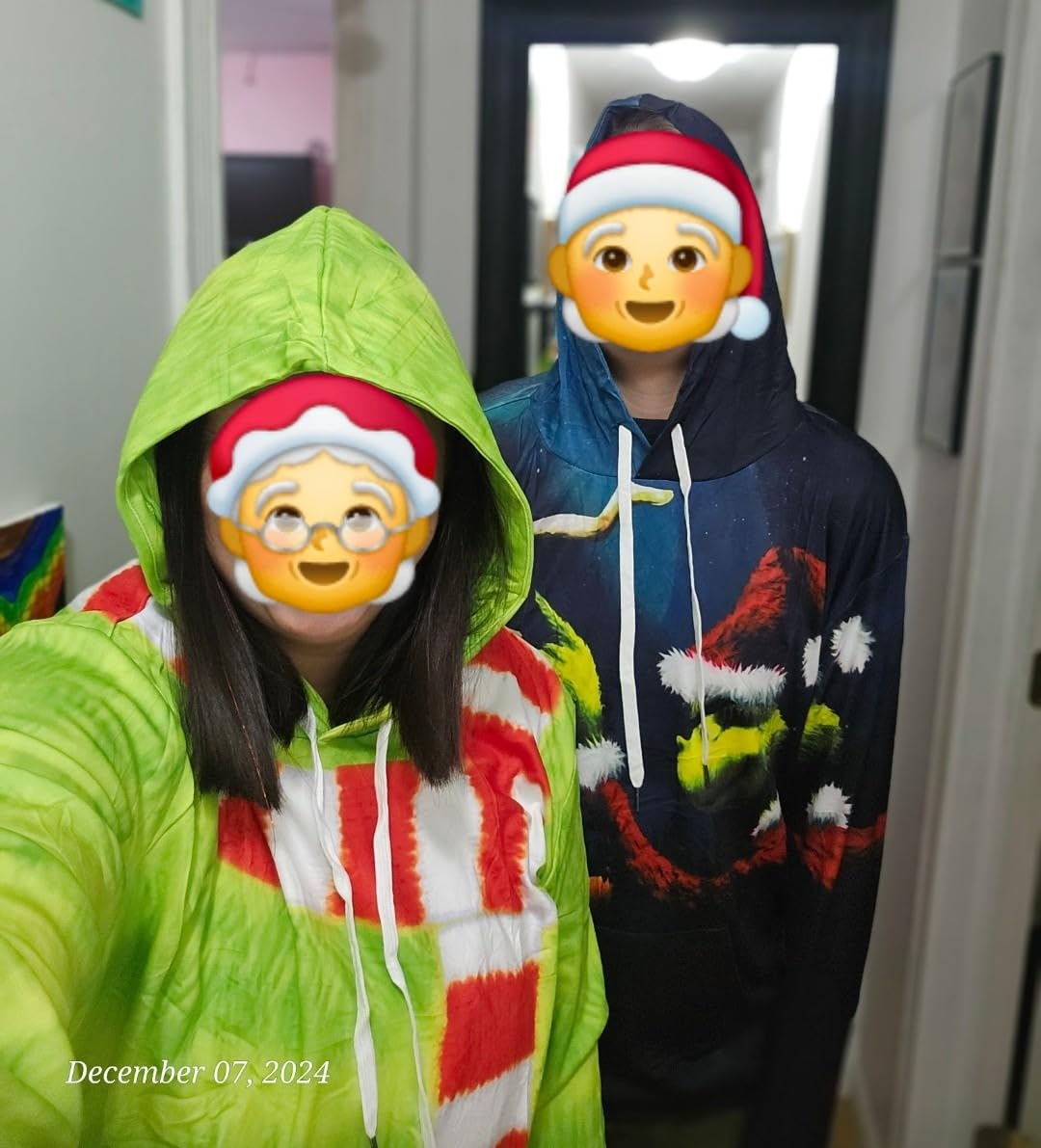 Couple Cute 3D Santa Print Ugly Christmas Kangaroo Pocket Sweatshirt Hoodies Pullover Customer Review Couple Cute 3D Santa Print Ugly Christmas Kangaroo Pocket Sweatshirt Hoodies Pullover - Customer Photo 2