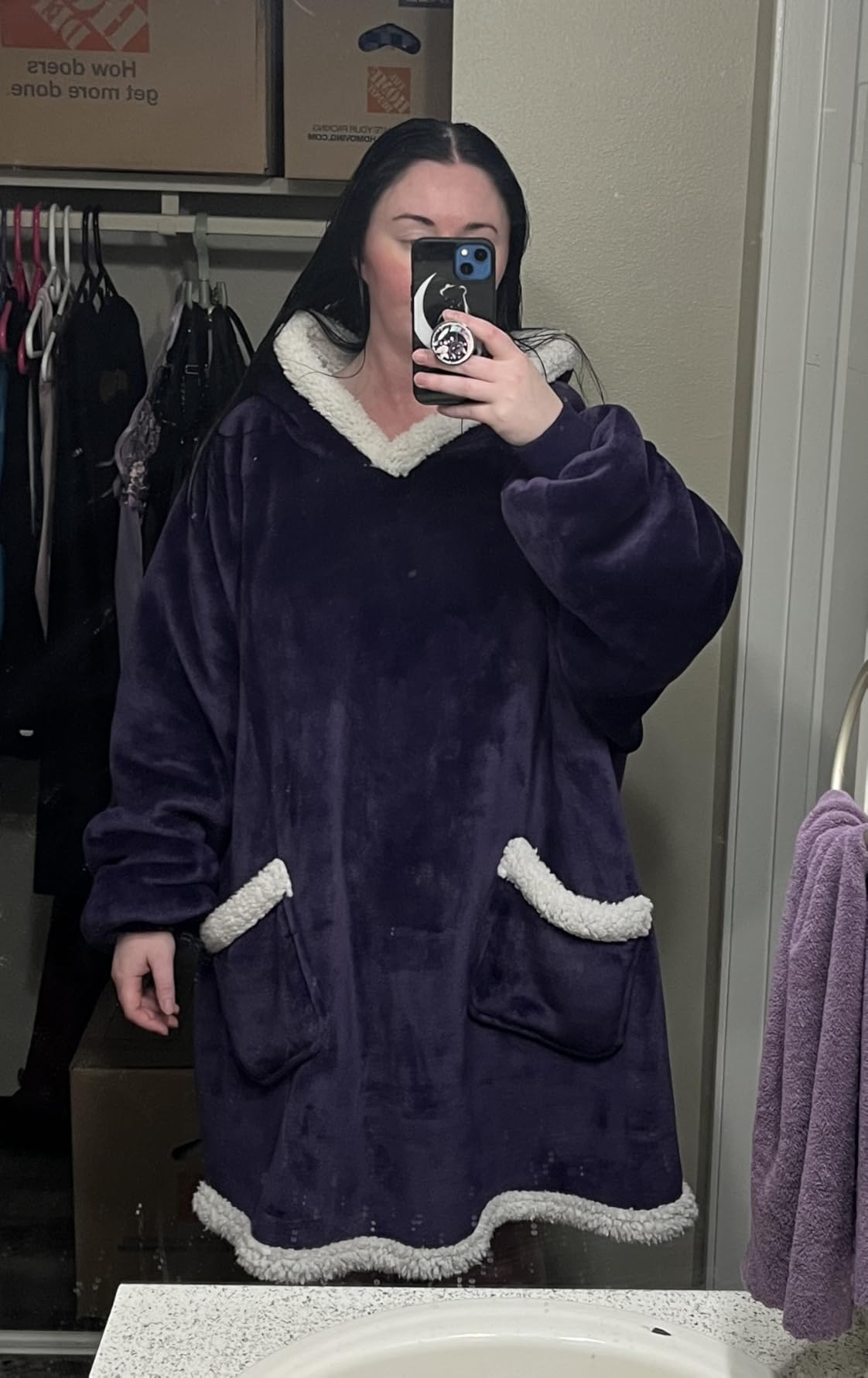 Bedsure Blanket Hoodie, Wearable Blanket Hoodie as Gifts for Mom, Birthday Gifts for Women Kids Teens Sherpa Sweatshirt, Grey, Standard - Customer Photo 1