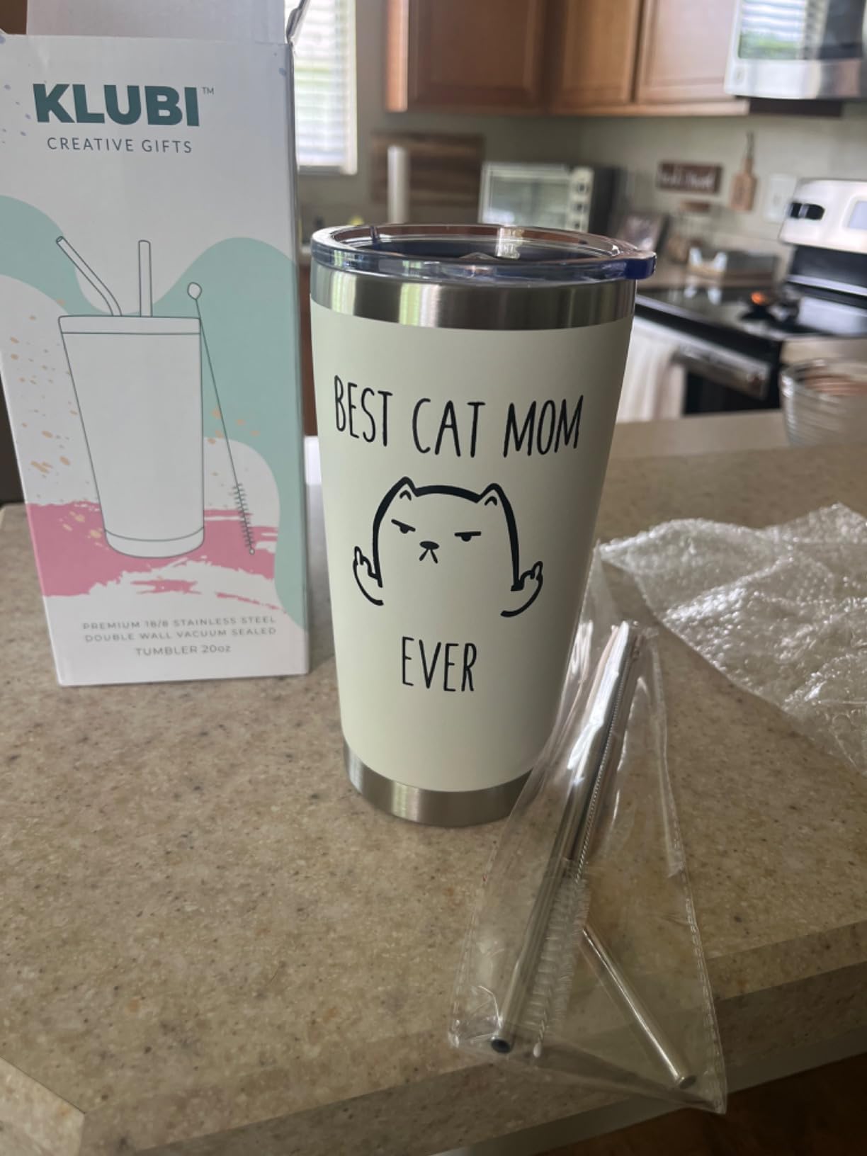 KLUBI Llama Gifts for Women 20 Ounce Mug - No Prob Llama Tumbler with Straw Lama Cup Gift for Mom from Daughter Customer Review KLUBI Llama Gifts for Women 20 Ounce Mug - No Prob Llama Tumbler with Straw Lama Cup Gift for Mom from Daughter - Customer Photo 1