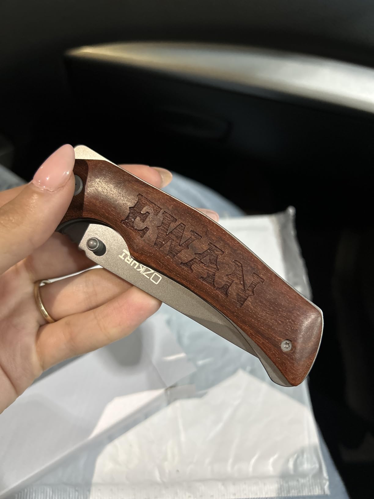 Amazing Items Set of 6 - Personalized Pocket Knife for Groomsmen - 20 Font Option - Custom Engraved Pocket Knives | Groomsman Gifts for Wedding, Groomsmen Proposal Gifts Customer Review Amazing Items Set of 6 - Personalized Pocket Knife for Groomsmen - 20 Font Option - Custom Engraved Pocket Knives | Groomsman Gifts for Wedding, Groomsmen Proposal Gifts - Customer Photo 1