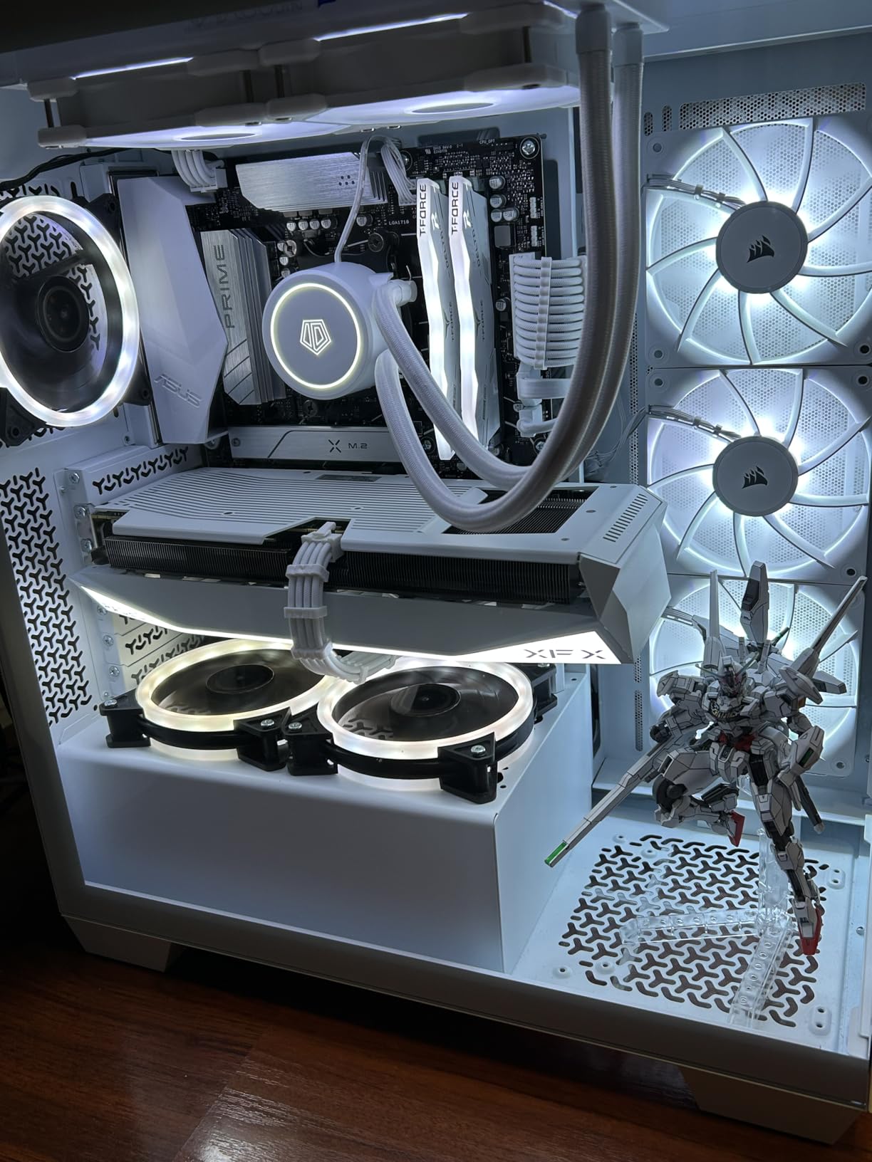 ID-COOLING FROSTFLOW X 240 Snow CPU Water Cooler LGA1700 Compatible AIO Cooler 240mm CPU Liquid Cooler White LED 2x120mm PWM Fans, Intel 1700/1200/115X, AMD AM4/AM5 Customer Review ID-COOLING FROSTFLOW X 240 Snow CPU Water Cooler LGA1700 Compatible AIO Cooler 240mm CPU Liquid Cooler White LED 2x120mm PWM Fans, Intel 1700/1200/115X, AMD AM4/AM5 - Customer Photo 004