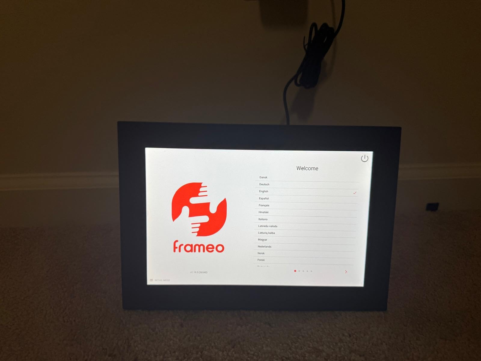 Frameo 10.1 Inch WiFi Digital Picture Frame with 32GB Storage,1280 * 800P IPS HD Touch Screen,Send Photos/Videos from Your Phone Anywhere, Photo Gifts for Parents and Grandparents Customer Review Frameo 10.1 Inch WiFi Digital Picture Frame with 32GB Storage,1280 * 800P IPS HD Touch Screen,Send Photos/Videos from Your Phone Anywhere, Photo Gifts for Parents and Grandparents - Customer Photo 2