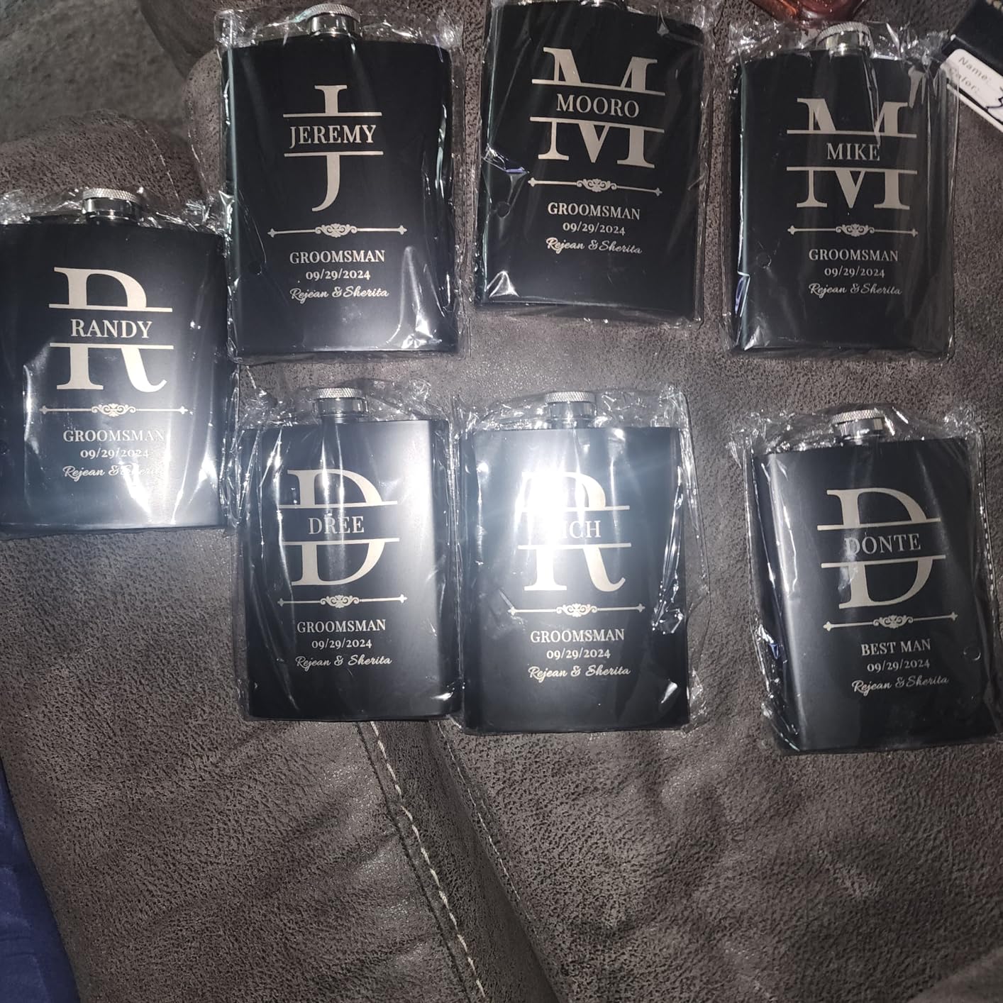 Groomsmen Flasks, Set of 8 Personalized Groomsmen Gifts for Wedding, Custom Engraved Whiskey 304 Steel Stainless Flasks for Groomsman Best Man Groom Father of Bride, Black Customer Review Groomsmen Flasks, Set of 8 Personalized Groomsmen Gifts for Wedding, Custom Engraved Whiskey 304 Steel Stainless Flasks for Groomsman Best Man Groom Father of Bride, Black - Customer Photo 2