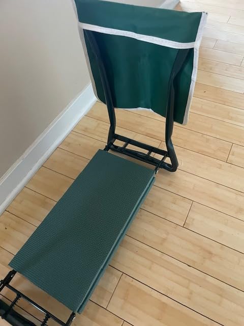 KVR Upgraded Garden Kneeler and Seat with Thicken & Widen Soft Kneeling Pad,Heavy Duty Foldable Gardener Stool with 2 Tool Pouches,Gardening Gifts for Women Mom Men Seniors Customer Review KVR Upgraded Garden Kneeler and Seat with Thicken & Widen Soft Kneeling Pad,Heavy Duty Foldable Gardener Stool with 2 Tool Pouches,Gardening Gifts for Women Mom Men Seniors - Customer Photo 1