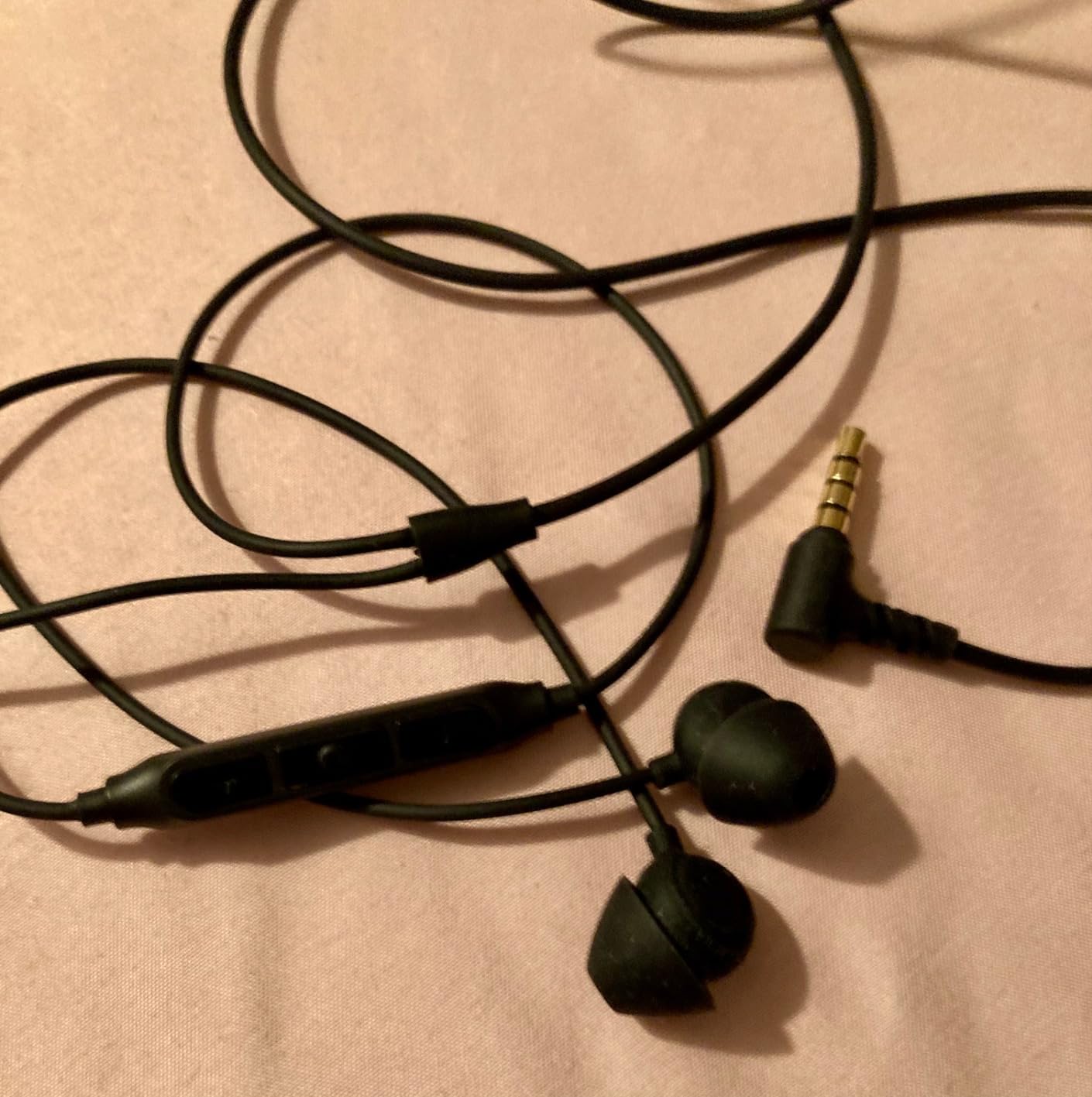 Hearprotek Sleep Earbuds, 2 Pairs Soft Comfortable in-Ear Earphones with Mic-Low Profile Noise Reduction Headphones for Sleeping on Side, Yoga, Travel - Customer Photo 1