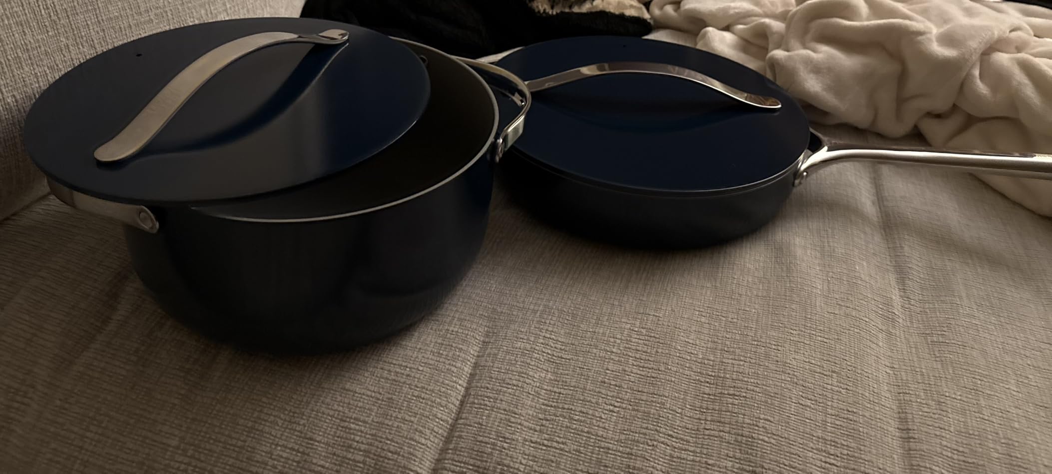 Caraway Nonstick Ceramic Sauté Pan with Lid (4.5 qt, 11.8 Caraway Nonstick Ceramic Sauté Pan with Lid (4.5 qt, 11.8