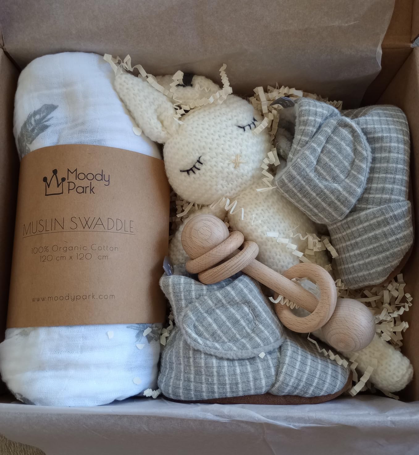 Moody Park Baby Gift Basket - Gender Neutral Baby Items, Baby Boy Gift Set, Baby Shower Basket, Baby Welcome Box, Baby Boy Gift Basket, New Born Boy Baby Gift Customer Review Moody Park Baby Gift Basket - Gender Neutral Baby Items, Baby Boy Gift Set, Baby Shower Basket, Baby Welcome Box, Baby Boy Gift Basket, New Born Boy Baby Gift - Customer Photo 2
