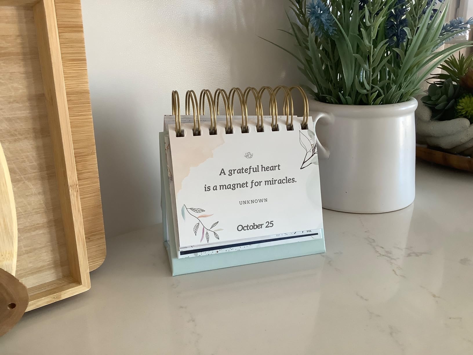 MESMOS Inspirational Gifts for Women, 366 Daily Affirmations, Stocking Stuffers, Perpetual Calendar, Mindfulness Self Care Gifts for Women, Office Desk Accessories for Work, Desk Decor - Customer Photo 2