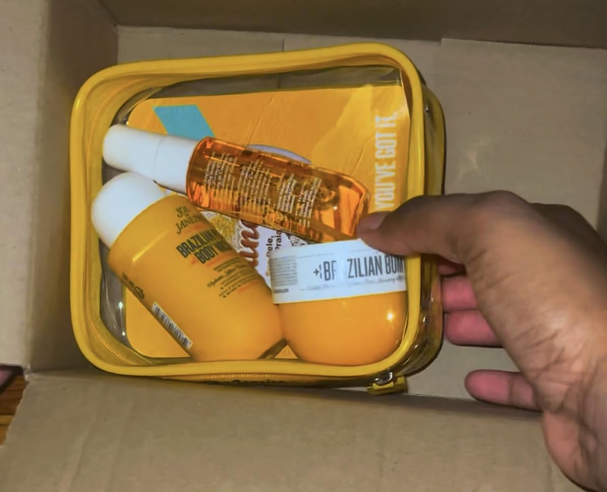 SOL DE JANEIRO Jet Set | Travel Shower Kit Customer Review SOL DE JANEIRO Jet Set | Travel Shower Kit - Customer Photo 2