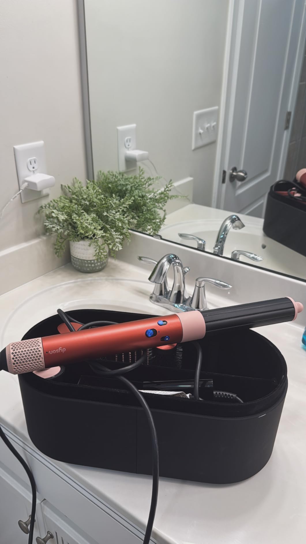 Dyson Airwrap™ Multi-Styler Complete Long - Customer Photo 3