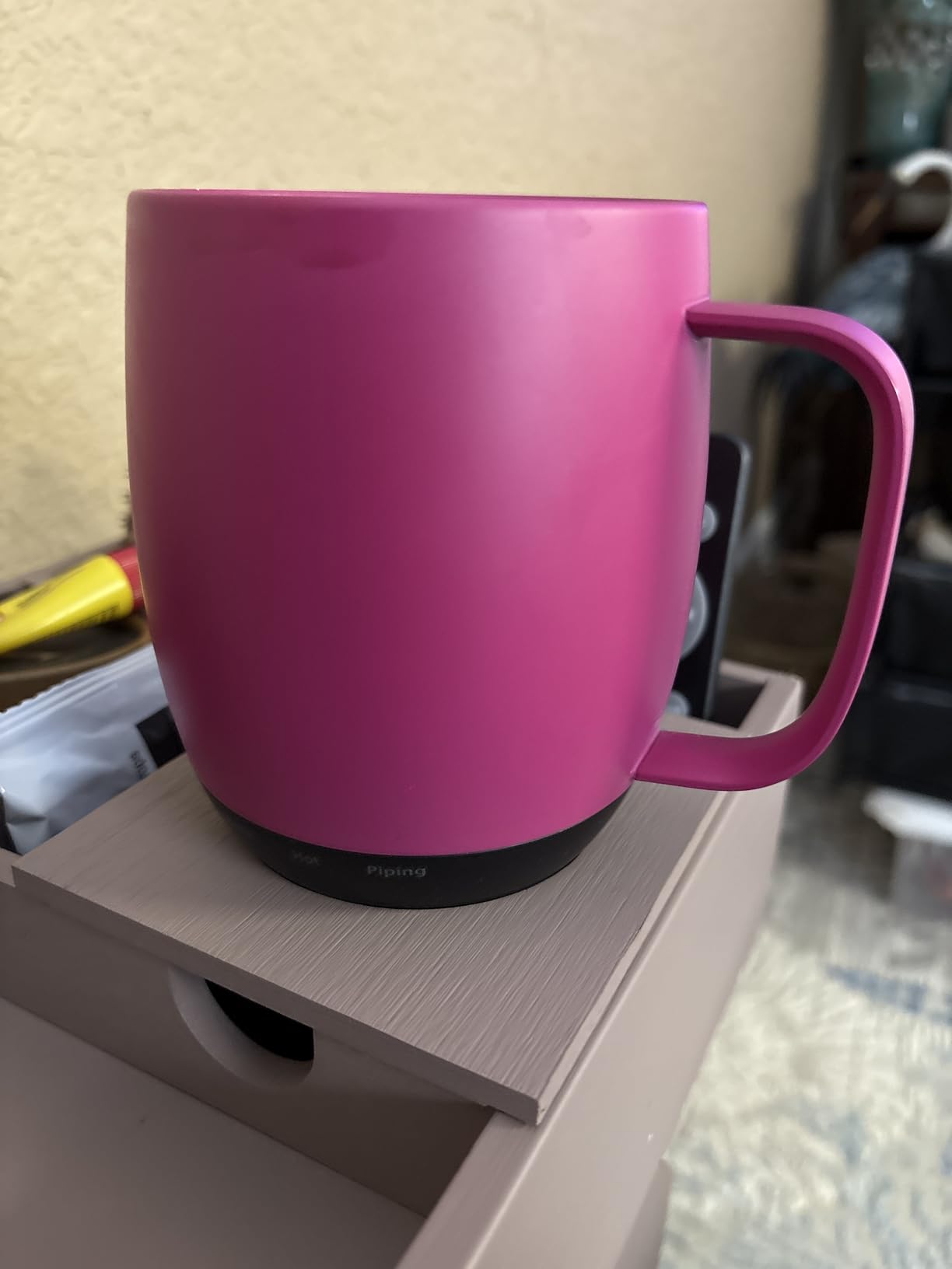 Nextmug - Temperature-Controlled, Self-Heating Coffee Mug (Black - 14 oz.) Customer Review Nextmug - Temperature-Controlled, Self-Heating Coffee Mug (Black - 14 oz.) - Customer Photo 2