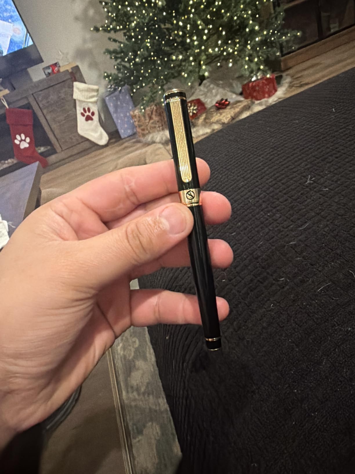 Scriveiner Stainless Steel Rollerball Pen - Stunning Luxury Metal Pen with Silver Chrome Finish, Schmidt Ink Refill, Best Roller Ball Pen Gift Set for Men & Women Customer Review Scriveiner Stainless Steel Rollerball Pen - Stunning Luxury Metal Pen with Silver Chrome Finish, Schmidt Ink Refill, Best Roller Ball Pen Gift Set for Men & Women - Customer Photo 2