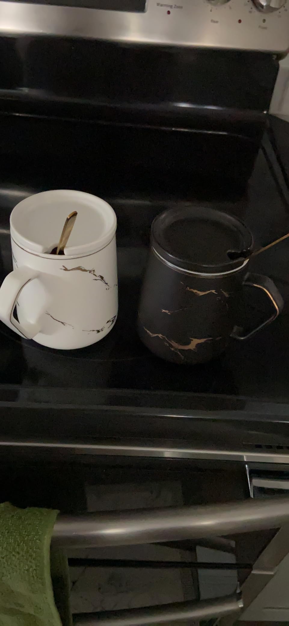 ZENFUN 2 Pack Ceramic Mug Set for Couple, Coffee Mugs with Gift Box, Engagement Wedding Gift Porcelain Mug Set with Lid and Gold Spoon Marbling, His and Hers Customer Review ZENFUN 2 Pack Ceramic Mug Set for Couple, Coffee Mugs with Gift Box, Engagement Wedding Gift Porcelain Mug Set with Lid and Gold Spoon Marbling, His and Hers - Customer Photo 1