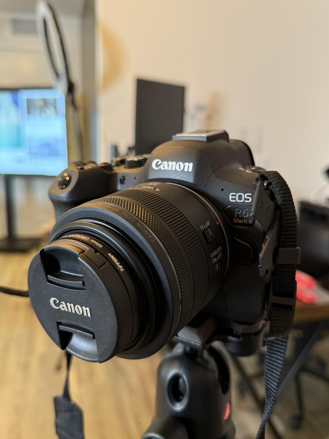 Canon EOS R6 Mark II Mirrorless Camera (Body Only), Full-Frame Camera, 24.2 Megapixel CMOS Sensor, Photo and Video Capabilities, Black Customer Review Canon EOS R6 Mark II Mirrorless Camera (Body Only), Full-Frame Camera, 24.2 Megapixel CMOS Sensor, Photo and Video Capabilities, Black - Customer Photo 1