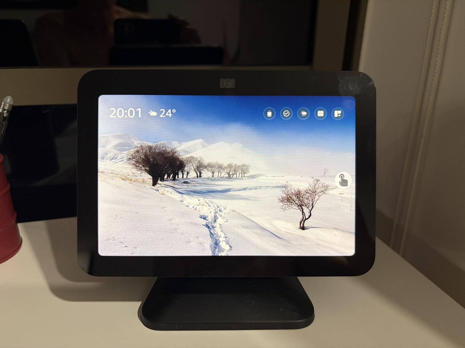 Echo Show 8, With Spatial Audio and Alexa+ Early Access, Smart Home Hub, ideal for open living spaces, Glacier White Customer Review Echo Show 8, With Spatial Audio and Alexa+ Early Access, Smart Home Hub, ideal for open living spaces, Glacier White - Customer Photo 2