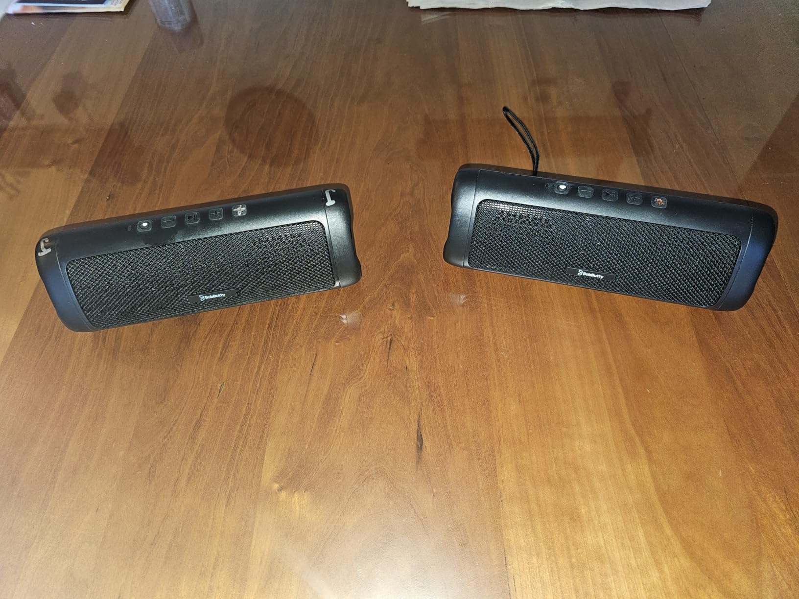 Bluetooth Speaker Gifts for Men: Portable Wireless, IPX5 Waterproof, White Elephant Gifts for Adults, Stocking Stuffers for Teens Boy Girl, Up to 20H Playtime, TWS Pair, for Home/Party/Outdoor (Black) - Customer Photo 2