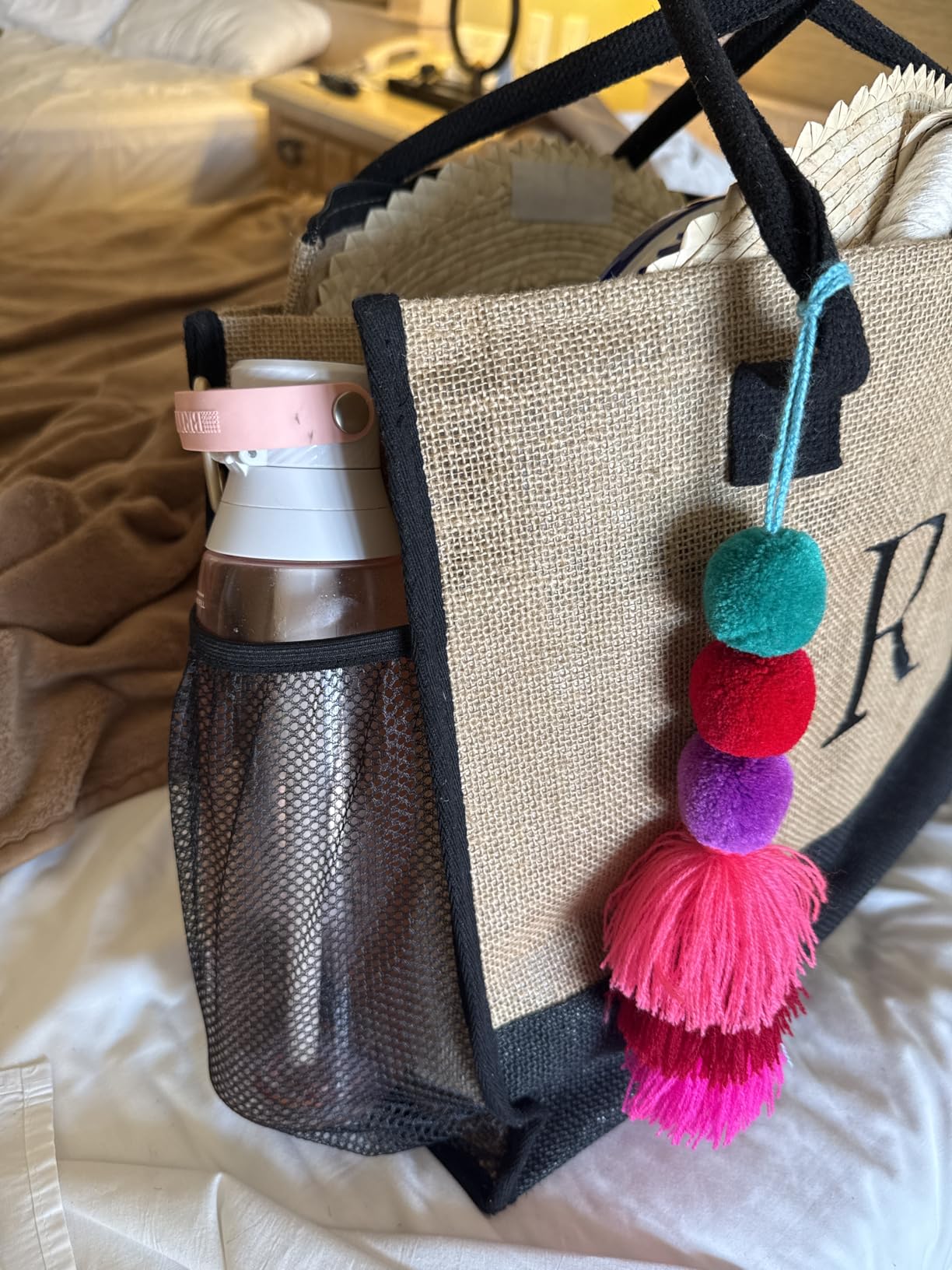 YOOLIFE Christmas Gifts for Women - Initial Jute Tote Bag & Makeup Bag, Birthday Gifts for Women Mom Wife Teacher Friend - Personalized Initial Design Customer Review YOOLIFE Christmas Gifts for Women - Initial Jute Tote Bag & Makeup Bag, Birthday Gifts for Women Mom Wife Teacher Friend - Personalized Initial Design - Customer Photo 1