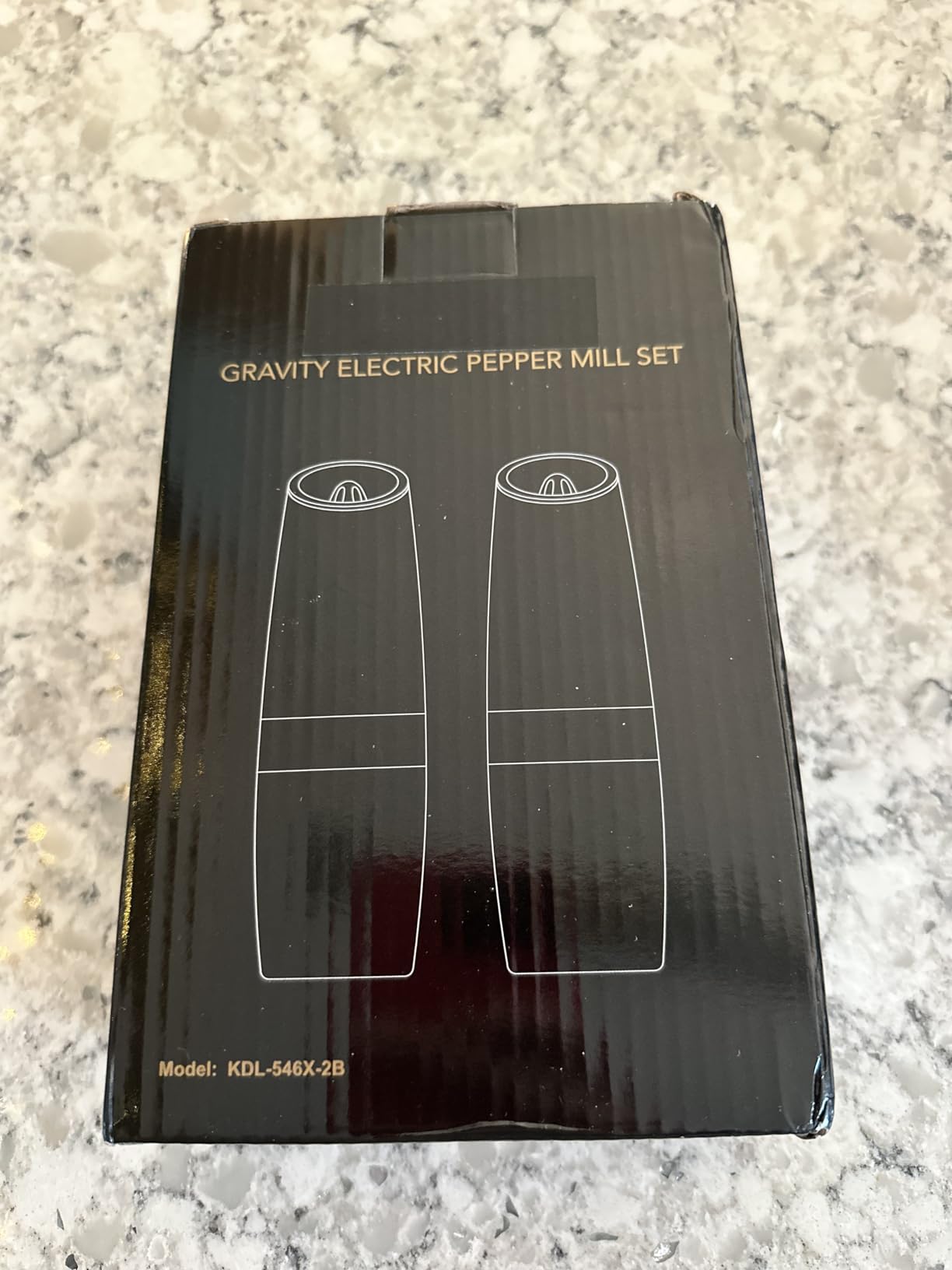 Sangcon Gravity Electric Salt and Pepper Grinder Set Automatic Shakers Mill Grinder with LED Light, BATTERY POWERED Adjustable Coarseness One Hand Operation, Upgraded Larger Capacity - Customer Photo 1